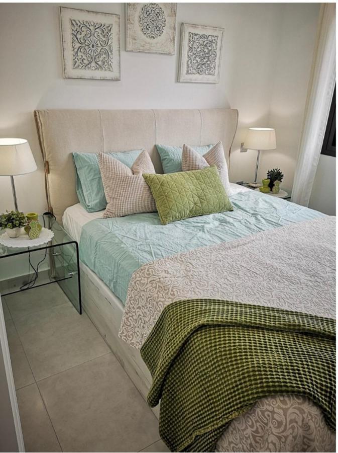 Bahia Homes ตอร์เรเวียคา ภายนอก รูปภาพ