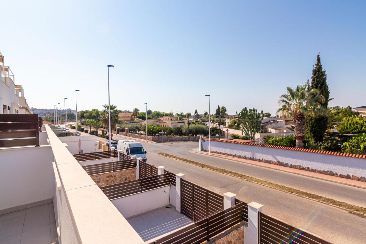 Bahia Homes ตอร์เรเวียคา ภายนอก รูปภาพ
