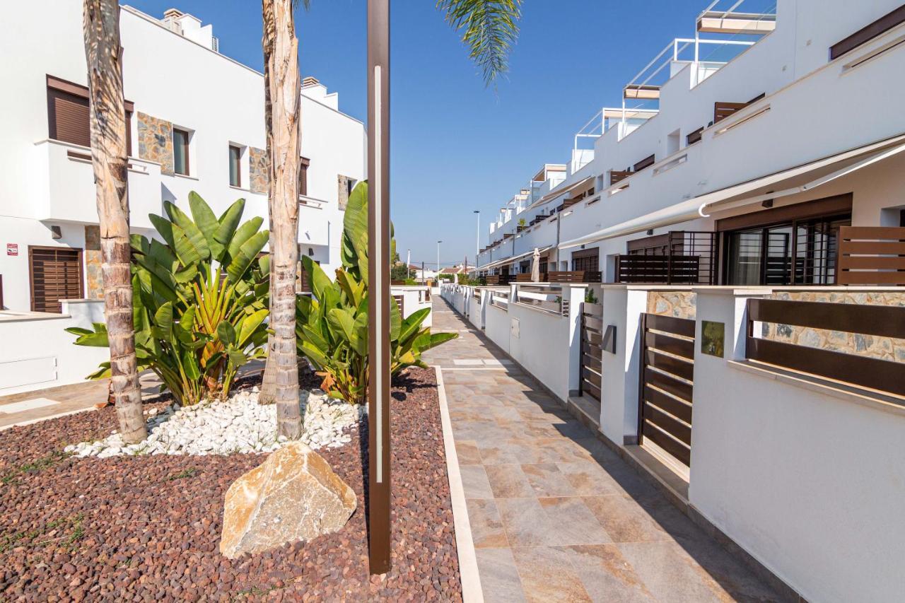 Bahia Homes ตอร์เรเวียคา ภายนอก รูปภาพ