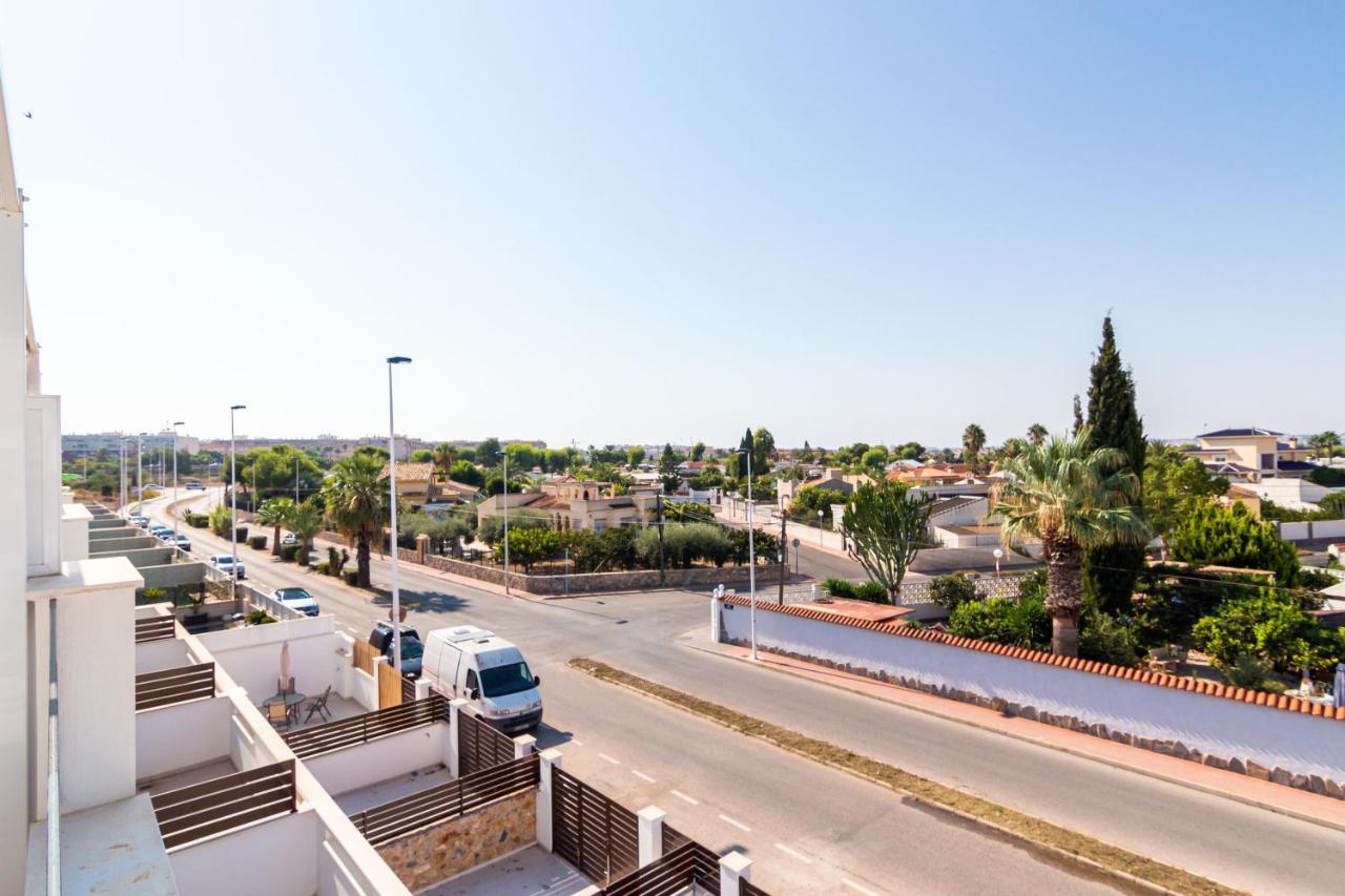 Bahia Homes ตอร์เรเวียคา ภายนอก รูปภาพ
